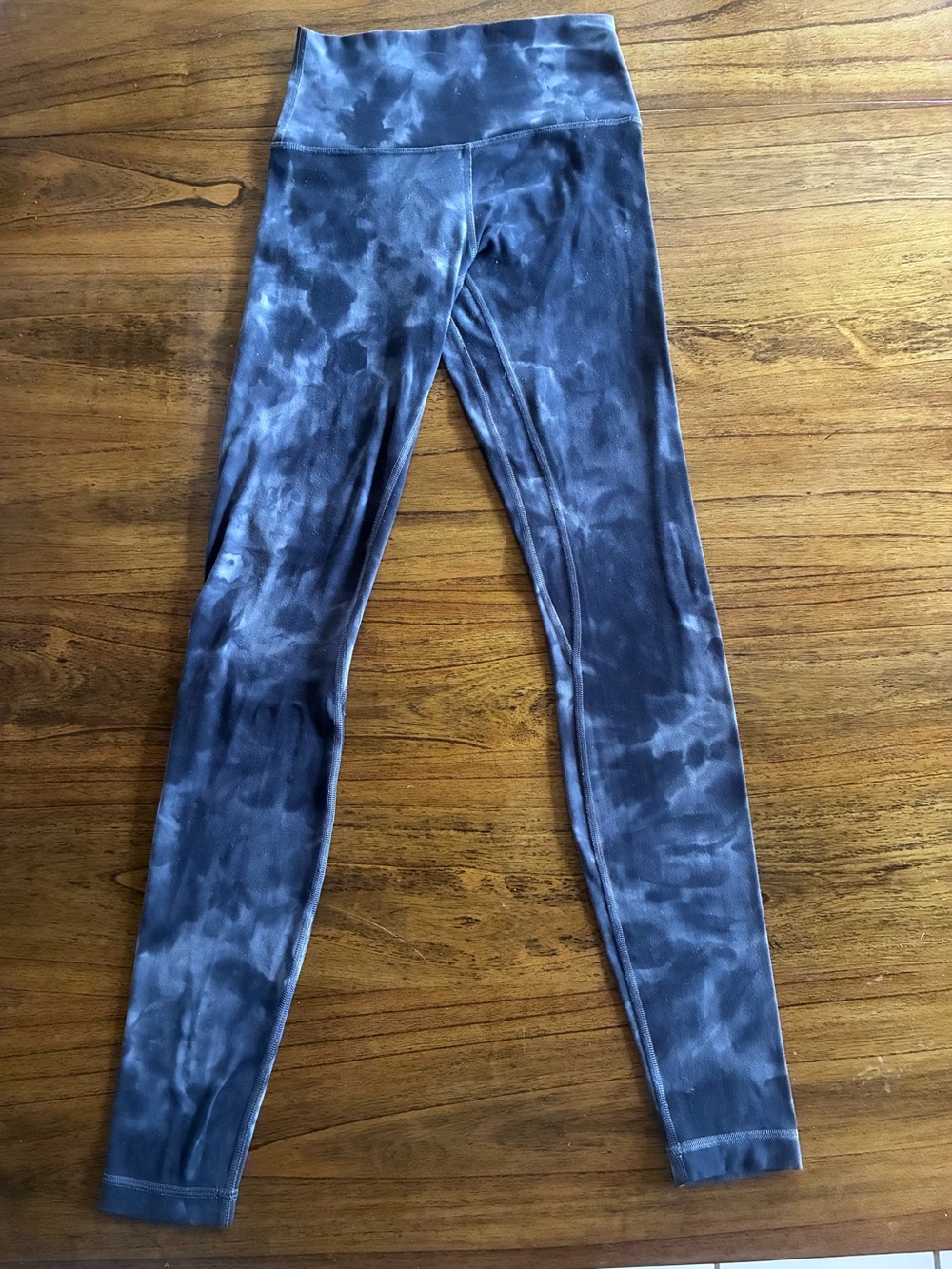 lululemon athletica  Rare Align  Nulu Tie-Dye Black & Gray High-Rise Leggings - Picture 5 of 5